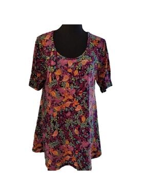 LuLaRoe☆ Scoopneck Short Sleeve Top Size M